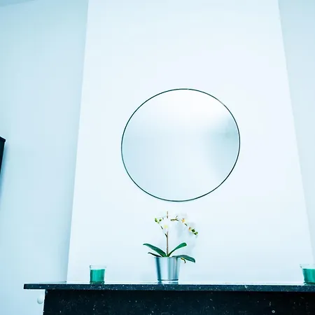 R1 Avec Salle De Bain Partagee Pres De L'hopital De La Citadelle A * Liege